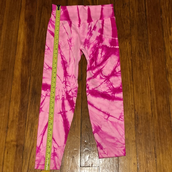 NWT Pink Seamless High Waist 7/8 Workout Tight - Pink Daisy Spiral Tie Dye - Picture 7 of 13